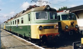 Lokomotywy elektryczne: dwuczłonowa ET40-52 i EU07-475 na wystawie taboru kolejowego...