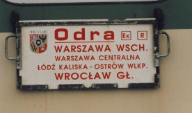 Tablica drogowskazowa pociągu ekspresowego Odra relacji Warszawa Wschodnia - Wrocław...