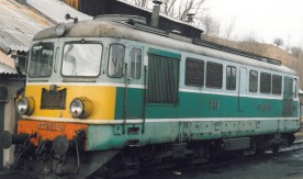 Lokomotywa spalinowa ST43-173 na terenie lokomotywowni w Zagórzu. 26 stycznia...