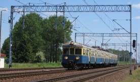 Elektryczny zespół trakcyjny EN57-770 jako pociąg osobowy PKP Przewozów Regionalnych...
